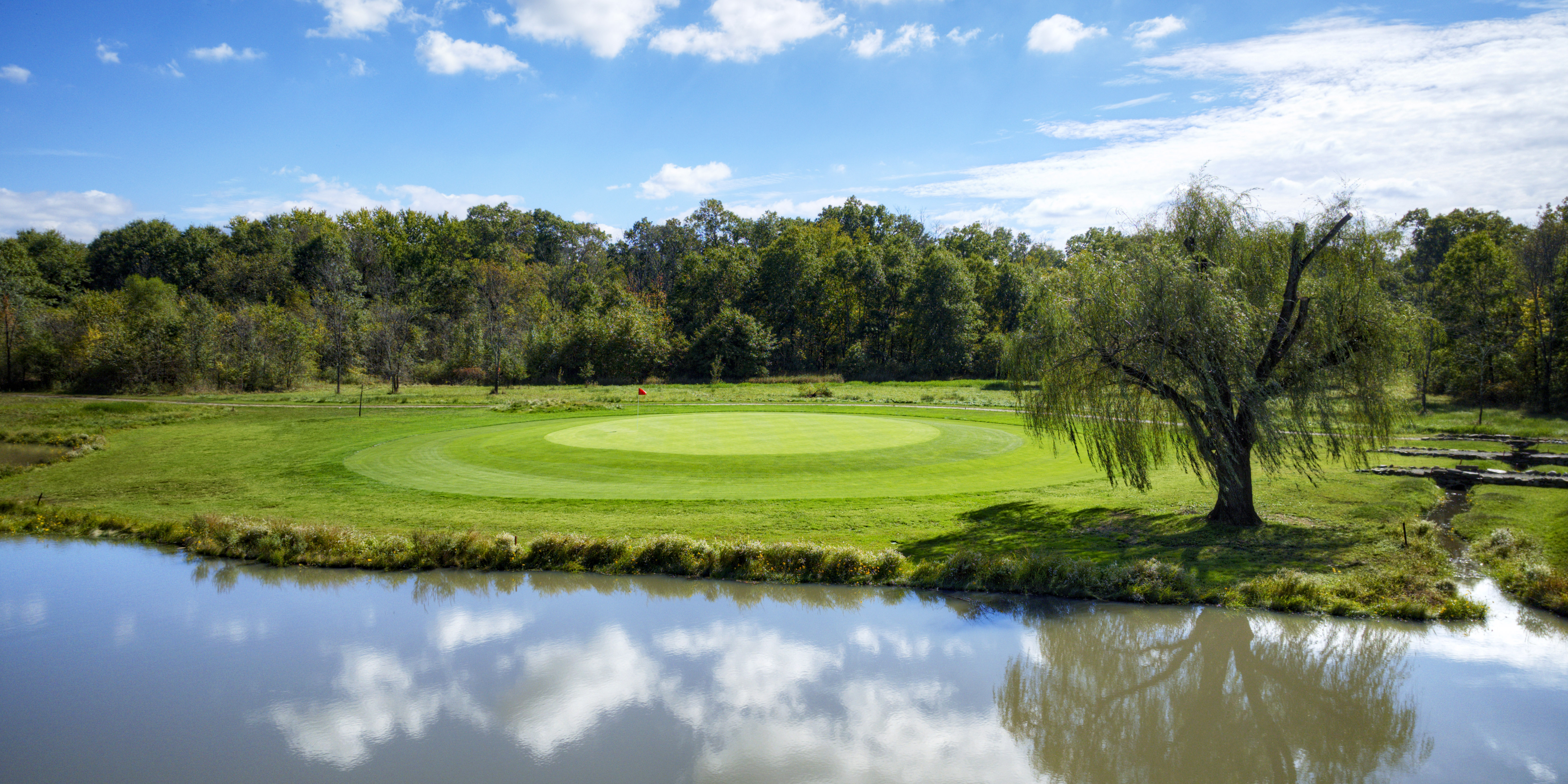 Hole 2 Green