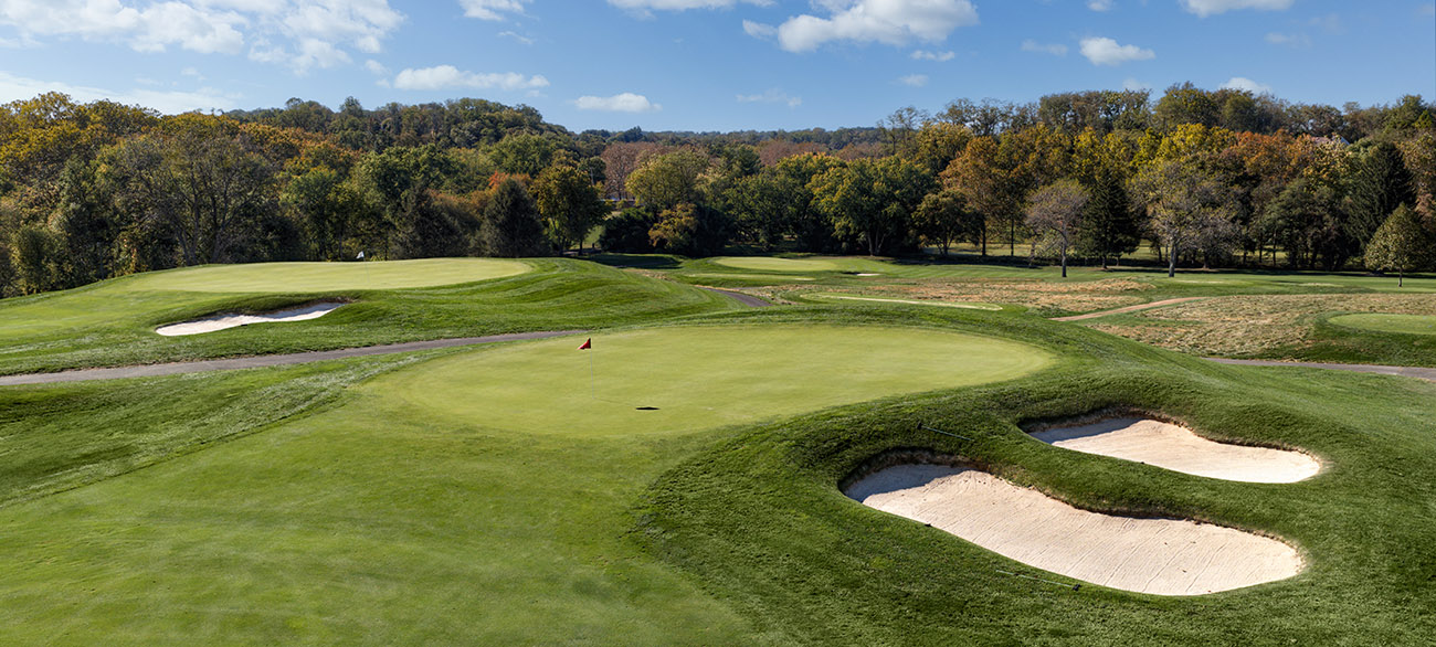 Hole 1 Green Fall New