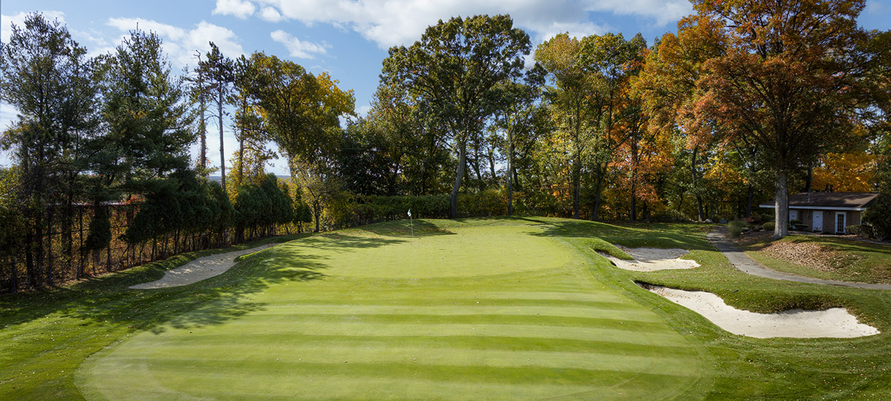 Hole 10 Green Fall