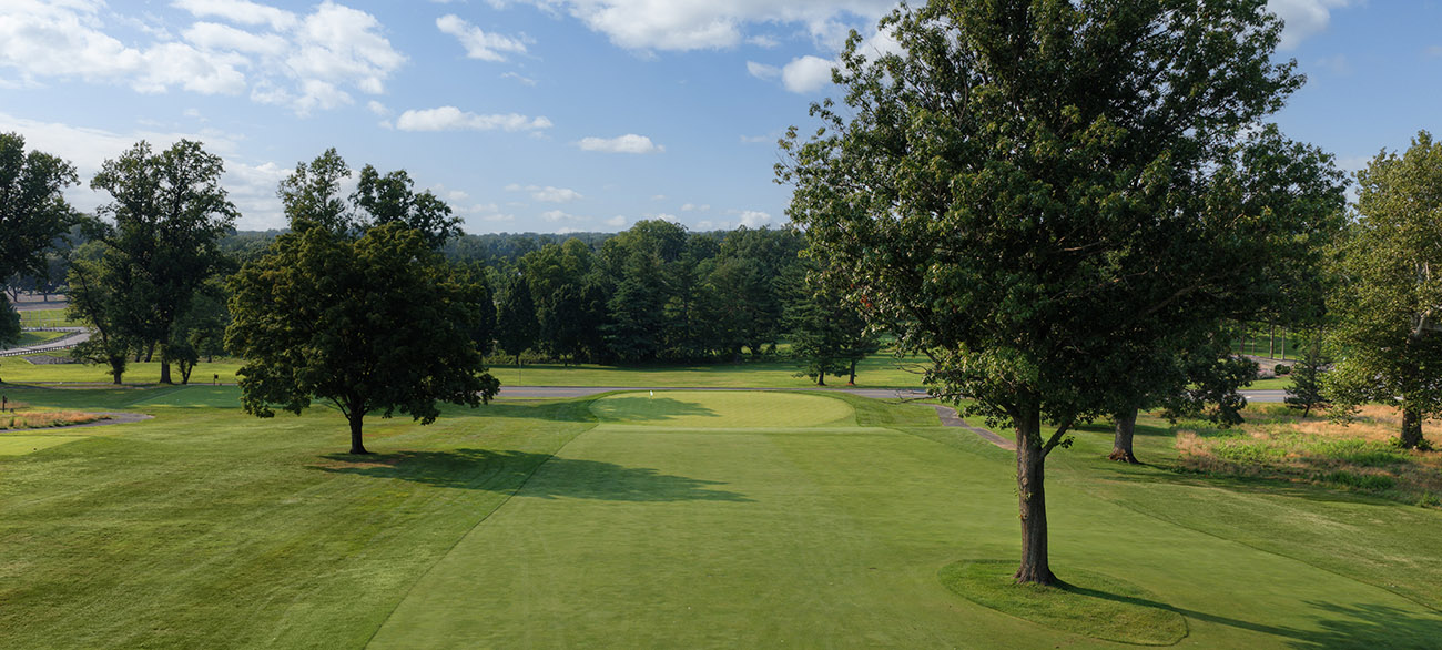 Hole 11 Approach